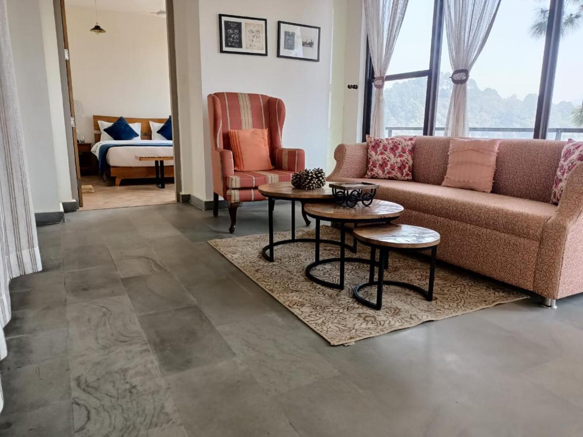 Blusalzz Escapade Resort 兰斯顿 外观 照片