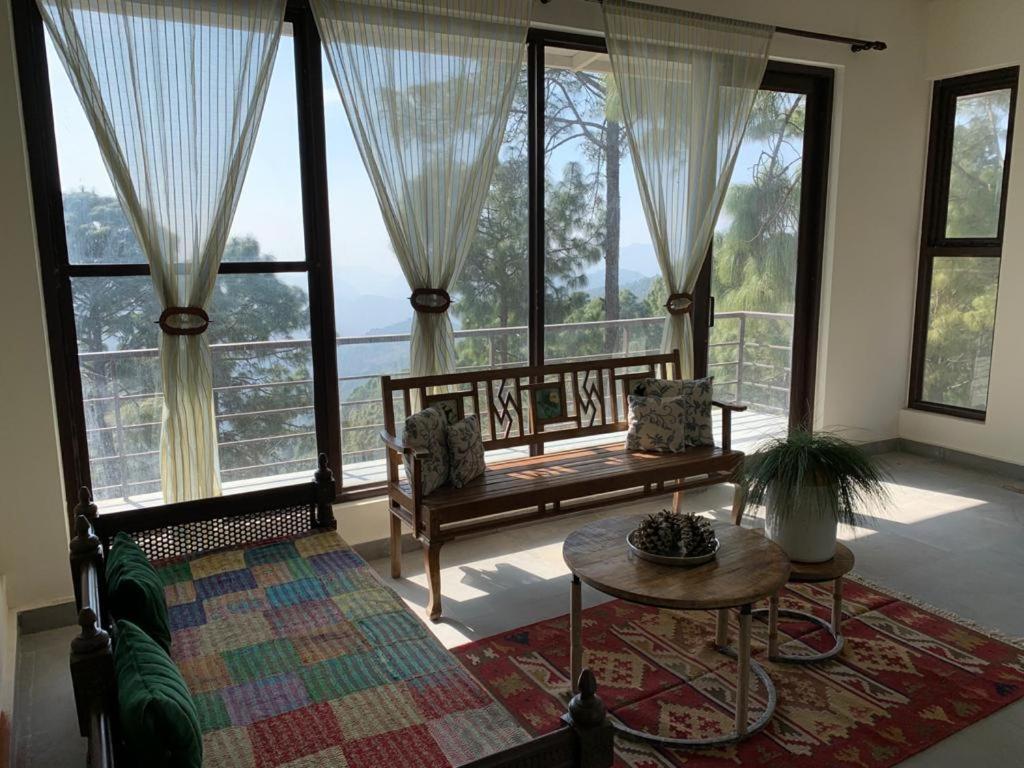 Blusalzz Escapade Resort 兰斯顿 外观 照片